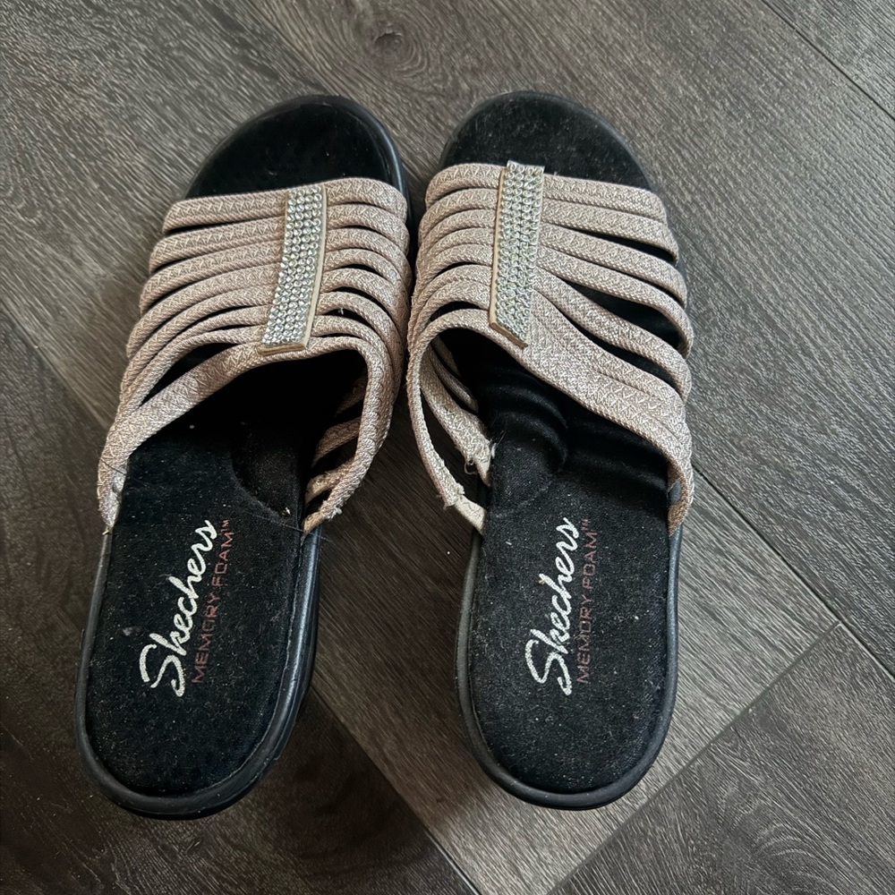 Skechers Women’s Ramblers Black and Tan Sandals with Strappy Design